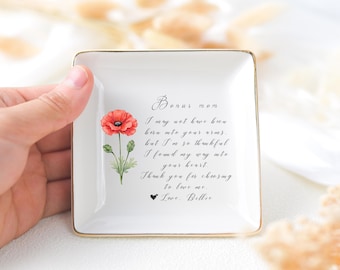 Personalized Mother-in-Law Gift for Mother of the Groom Wedding Jewelry Dish, Custom Birth Flower Jewelry Dish for Her, Birthday Gift