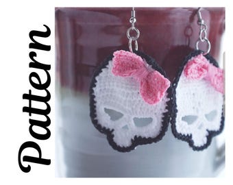 Sweet & Spooky Skull Earrings crochet pattern | Cute Goth Earrings (PDF Download)