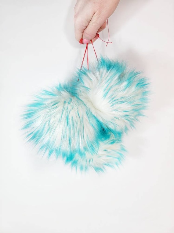 AQUA POP Faux Fur Poms, Frosted Poms, Tipped Poms, Faux Fur Poms, Luxury  Poms, Pom Poms, Fur Poms, Poms for Hats, Crochet and Knitting 