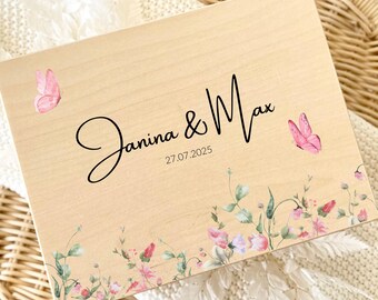Personalisierte Hochzeitsbox mit Namen & Datum – Schmetterling und Blumen | Erinnerungskiste Hochzeit | Geschenk Brautpaar | Geschenkidee