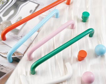 Poignées de tiroir colorées Poignées de tiroir de commode Boutons de placard de cuisine Poignée de porte d'armoire Poignée boule de placard Poignées de quincaillerie moderne