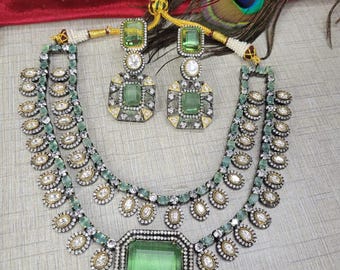 Conjunto de collar polki verde oliva / joyería floral kundan / gargantilla y pendientes de novia antiguos