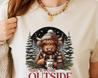 Cute Highland Cow Christmas Tree Shirt, Hot Cocoa Cozy Winter Fluffy Cow Xmas Holiday Tee, Trendy Highland Cow Xmas Sweatshirt