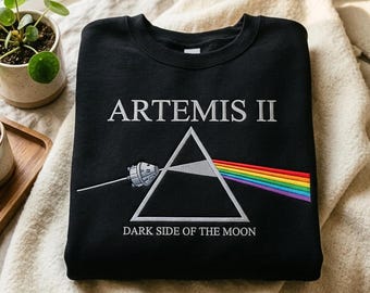 Bluza z haftem „Artemis II Mission”, koszulka „Dark Side of the Moon Space”, koszulka „Future Moon Mission”, prezent z okazji startu rakiety