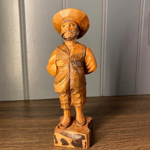 Black Forest old man wood carving