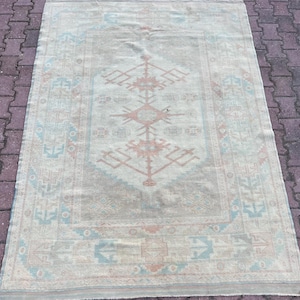 Handgefertigter Oushak Wollteppich: 15x25 cm Anatolischer Teppich