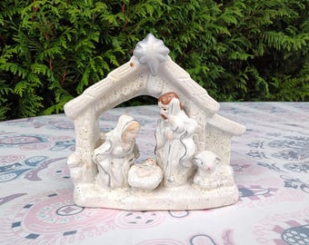 Vintage White Glitter Nativity, Snowy Manger Scene, Holy Family Figurine, White Christmas Decor, Frosted Ceramic Krippe, Vertep, Weihnachts