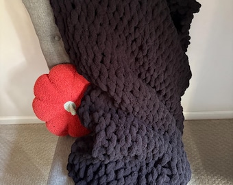 Kuschelige grobstrick Decke aus Chenille Garn! Beschreibung lesen!