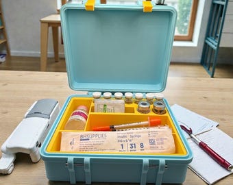 Peptide vial case storage, syringe holder and  vials organizer for 3ml, 5ml and 10ml vials like glp1 glow tesamorelin