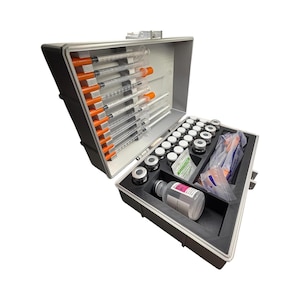 Large capacity insulin & peptide storage case – multi-vial organizer with syringe lid holder