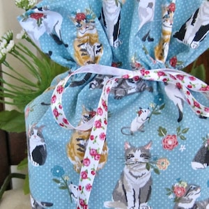 Tissue Box Fabric Cover Boutique Blue Kitty Cat