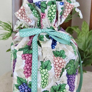 Tissue Box Cover Boutique Grapes