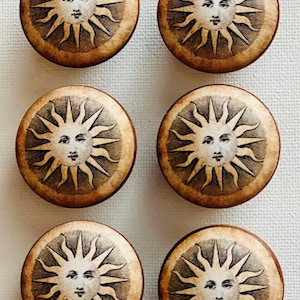 Handcrafted FUNKY SUN Decorative 1-q 1/2" Round Wood Knobs