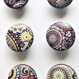 Handcrafted Paisley Themed Decorative Round Wood Knobs