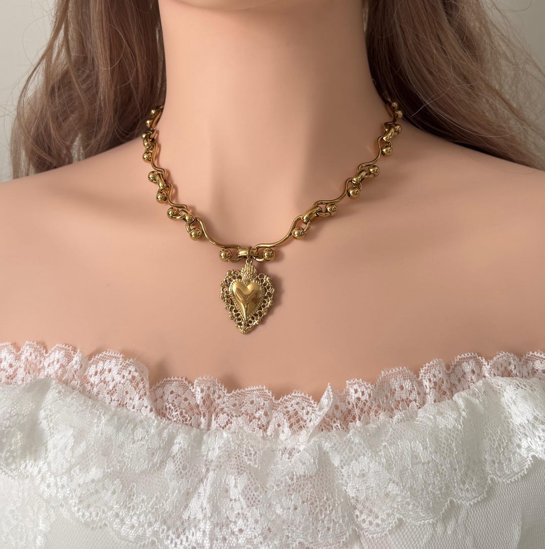 Vintage Heart Pendant Necklace for Women,silver or Gold Baroque Style Necklace,retro Sacred Heart Charm,statement Choker Jewelry,unique Gift - Etsy UK