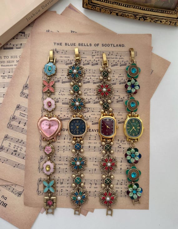 Vintage Style Floral Watch Bracelet , Antique Flower Charm Watch,Colorful Retro Timepiece Bracelet,Handmade Unique Gift for Her