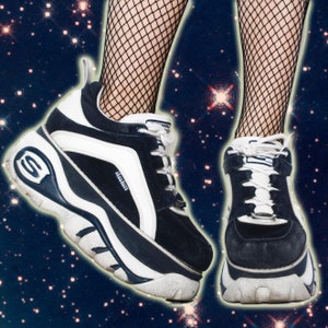 Skechers platform sneakers 9s clearance