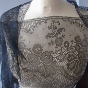 FRENCH  Au Bon Marche Exquisite Antique Silk Black Lace Dentelle Original Label Floral Motive Costumes Over 4 Metres ... FREE POSTAGE