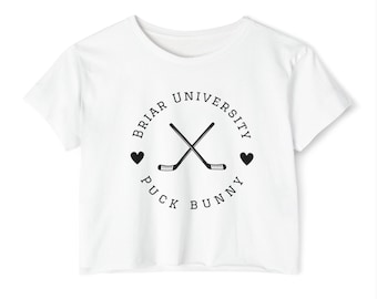 Top corto con diseño de conejito de hockey de la Universidad Briar / Regalo para fans del hockey romántico, escudo con palos cruzados