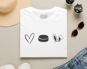 Camiseta con orejas de conejo y disco de hockey en forma de corazón / Diseño minimalista de hockey para Pascua