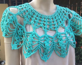 INSTANT DOWNLOAD Cursive Short Capelet- PDF Pattern