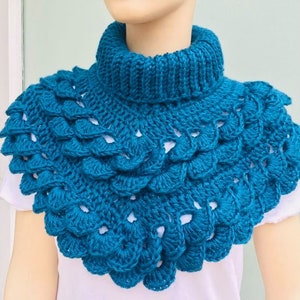 The Wavy Shells Cowl Scarf Neck Warmer- Crochet Pattern PDF INSTANT DOWNLOAD