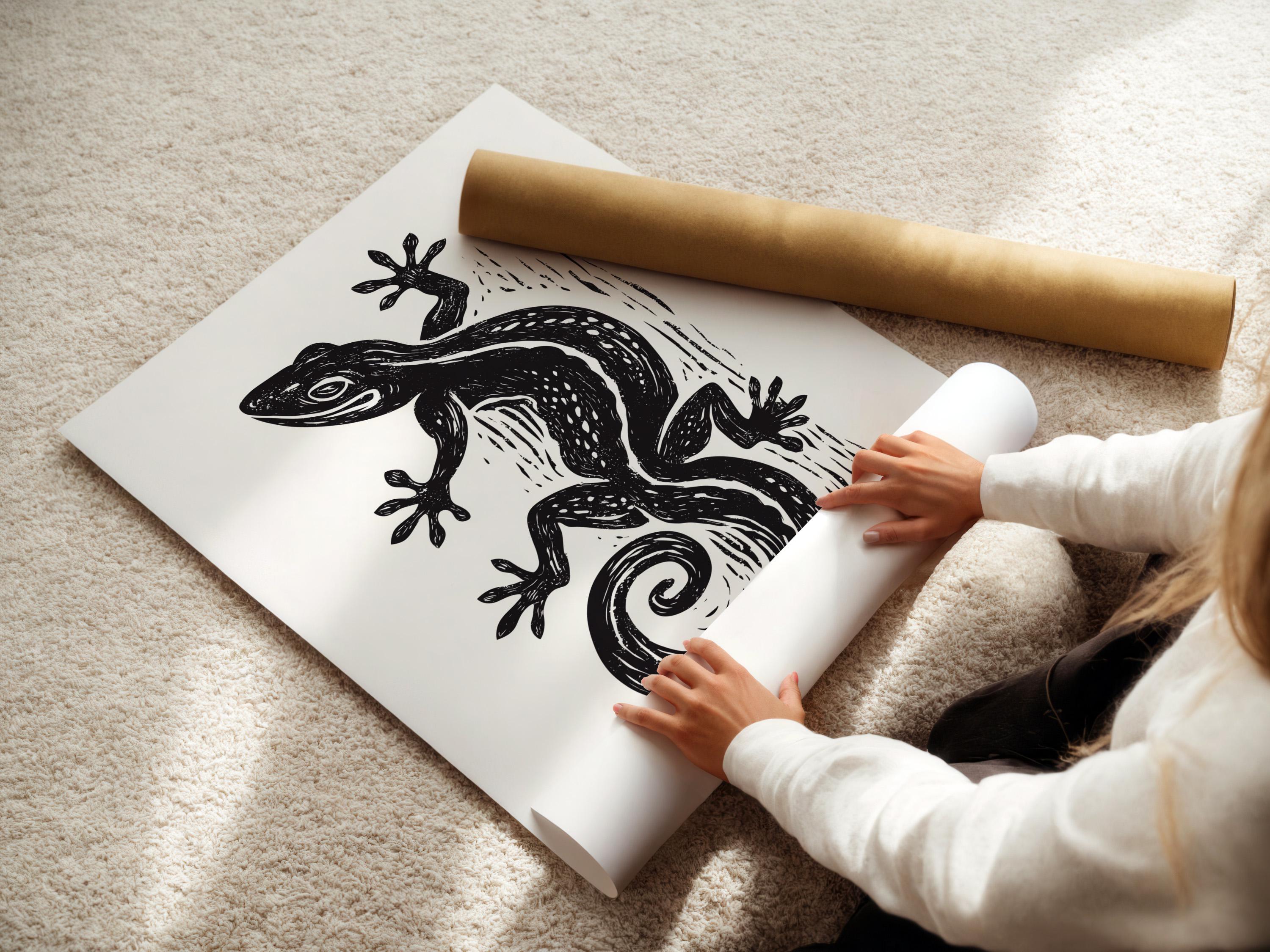 Room mockup showing framed lizard illustration on a wall with small red seal detail