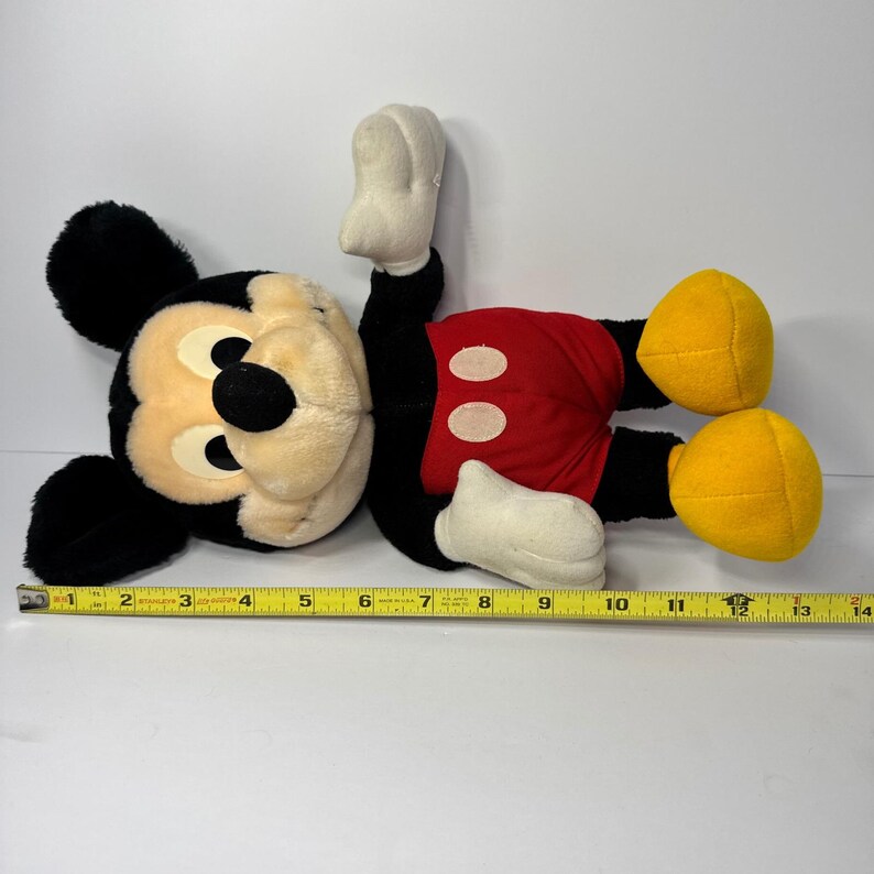 Peluche vintage Playskool Disney Topolino con pantaloni rossi #70130, 33 cm immagine 7
