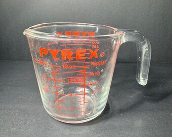 Vintage Pyrex 2 Cup Glass Measuring Cup Red Lettering #516 500ml 16oz 1980s USA