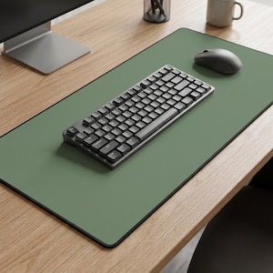 Gedempte saliegroen bureaumat | Minimalistische verlengde muismat, Japandi Workspace Decor