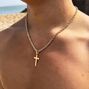 Minimalist Cross Pendant Necklace – Gold Unisex Jewelry, Fine Pendant for Men and Women
