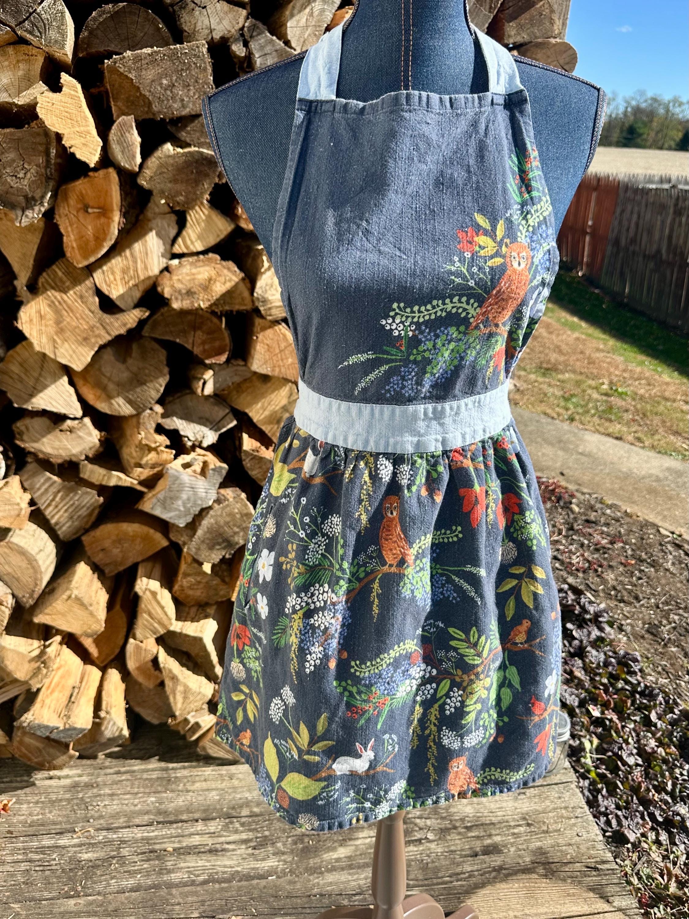 Springtime Floral Pinafore Apron – tag Anthropologie Pink and Orange Floral Apron main image 1