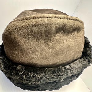 1950s Burgundy Wool Sheared Beaver Fur and Persian Lamb Trimmed Hat Beaver Lamb Fur Hat - Etsy main image 3