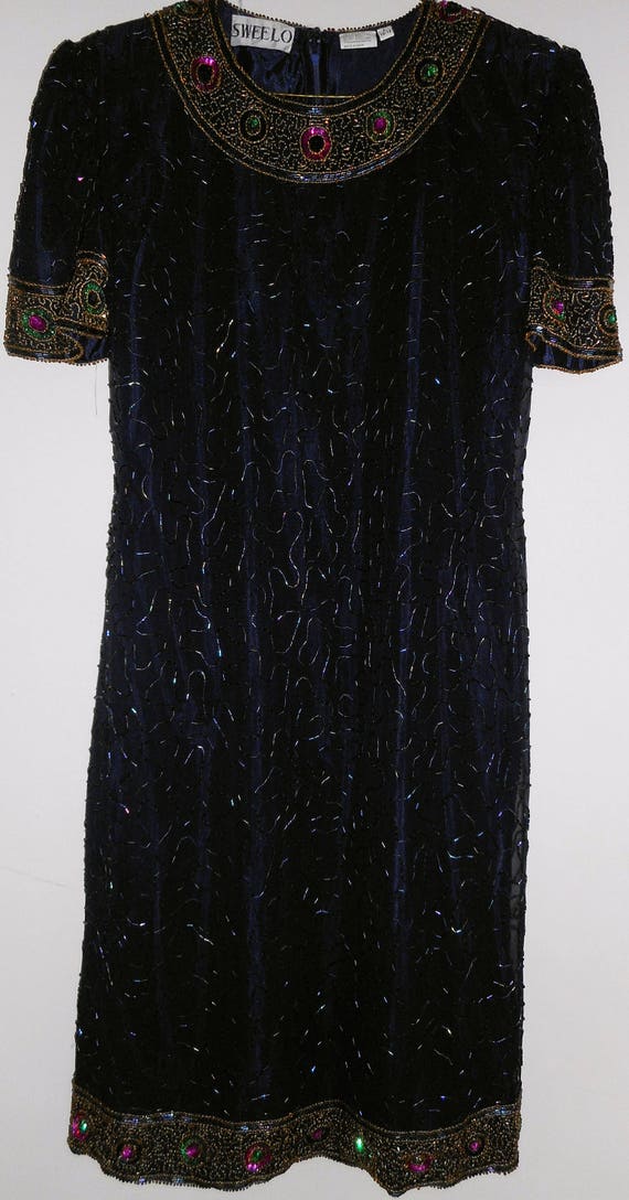 SWEELO Silk Embroidered Shift Dress Size L 10 12 Navy Blue Sequin Beads Vintage 1980s HapaChico SWEELO Silk Embroidered Shift Dress Size L 10 12 Navy Blue Sequin Beads Vintage 1980s HapaChico