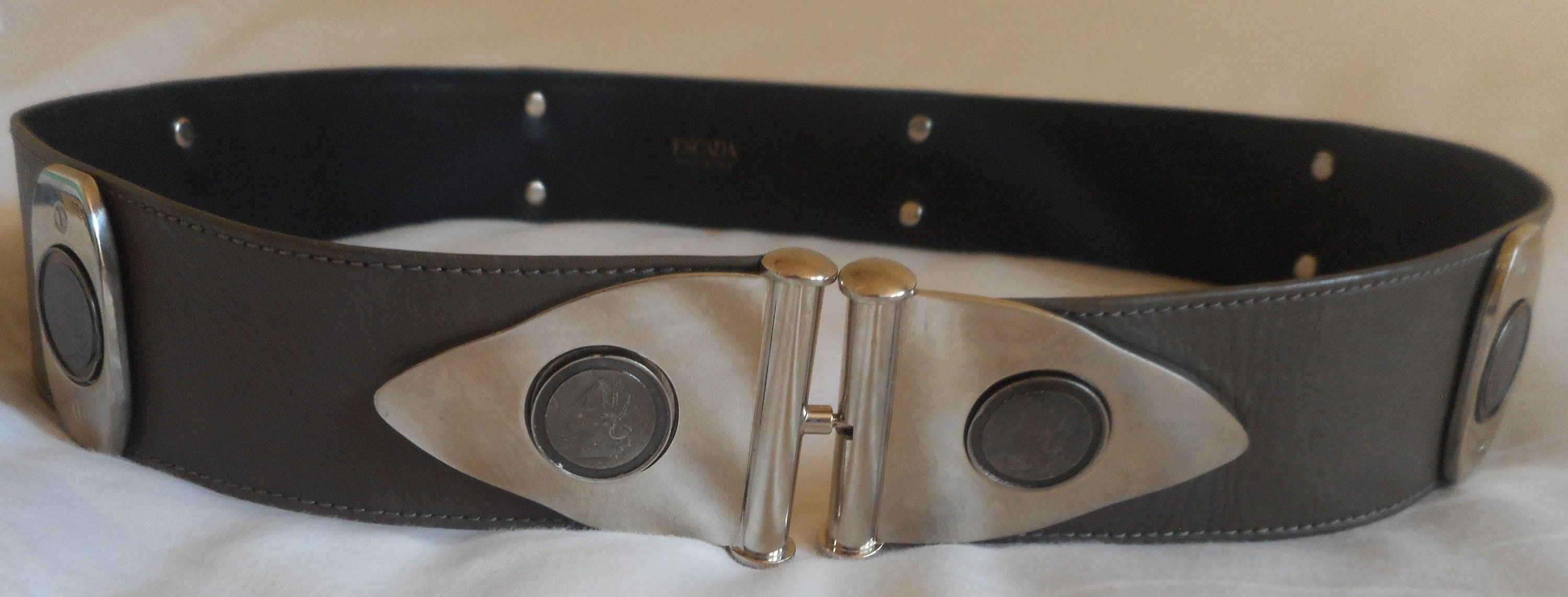 Escada Gray Leather Belt, Size 36 Escada Belt Leather Womens 38 Pale Blue Suede Green Leather  main image 4