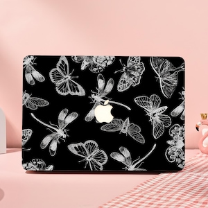 Black Dragonfly and Butterfly MacBook Case for MacBook Pro 16 15 14 13, Air 15 13, Retina 15 13 Laptop Sleeves 2025 2024 2023 M4 M3 M2 Cover