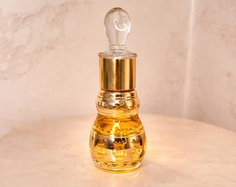 Evas offer | Passionsfrukt Oud Parfymolja Exotisk Passionsfrukt • Ros • Saffran • Oud | Nattelixir | Unik parfym