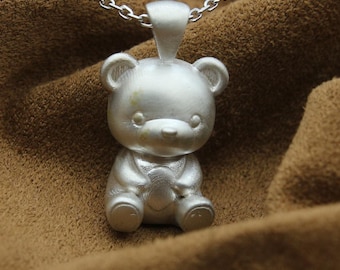 Bear Spirit Urn Necklace – 925 Sterling Silver Memorial Ash Pendant (18 mm)