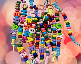 Porte-clés lettres acryliques colorés : porte-clés alphabet personnalisé