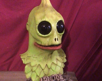 Land of the Lost   Sleestak life size bust  museum quality