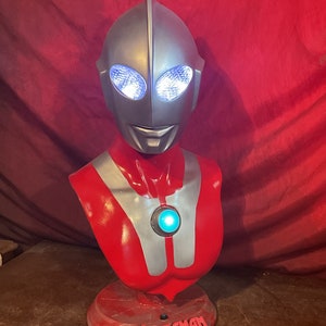 Ultraman 1966 life size Museum bust 1:1 READY TOO SHIP