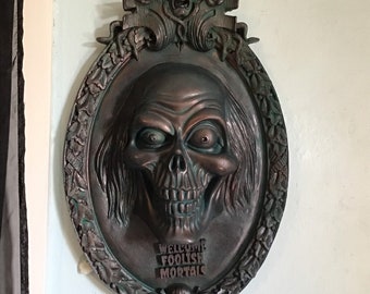 Haunted mansion 2021 entrance plaque