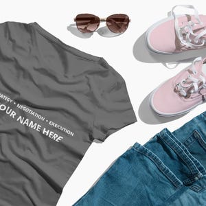 Agenda-Verkauf | Personalisiertes Grundbesitz-T-Shirt