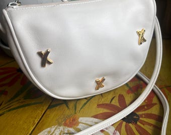 Vintage Paloma Picasso white crossbody bag with belt loop