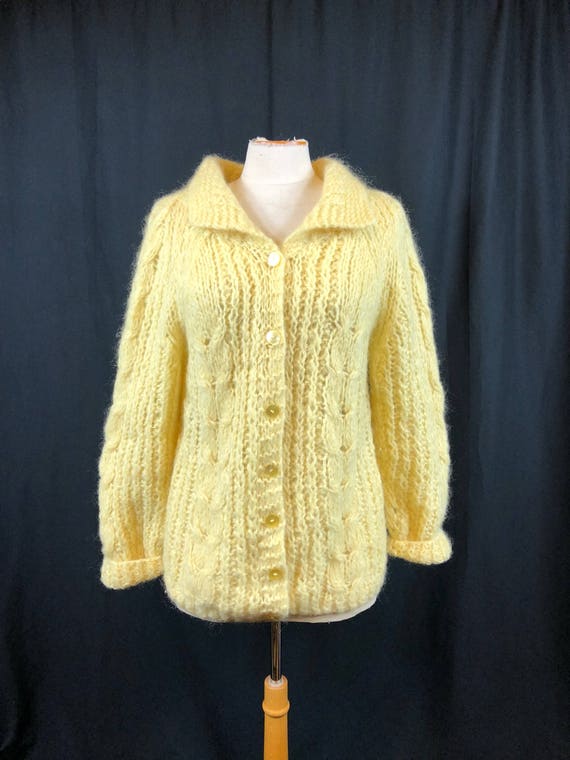 yellow jumper womens