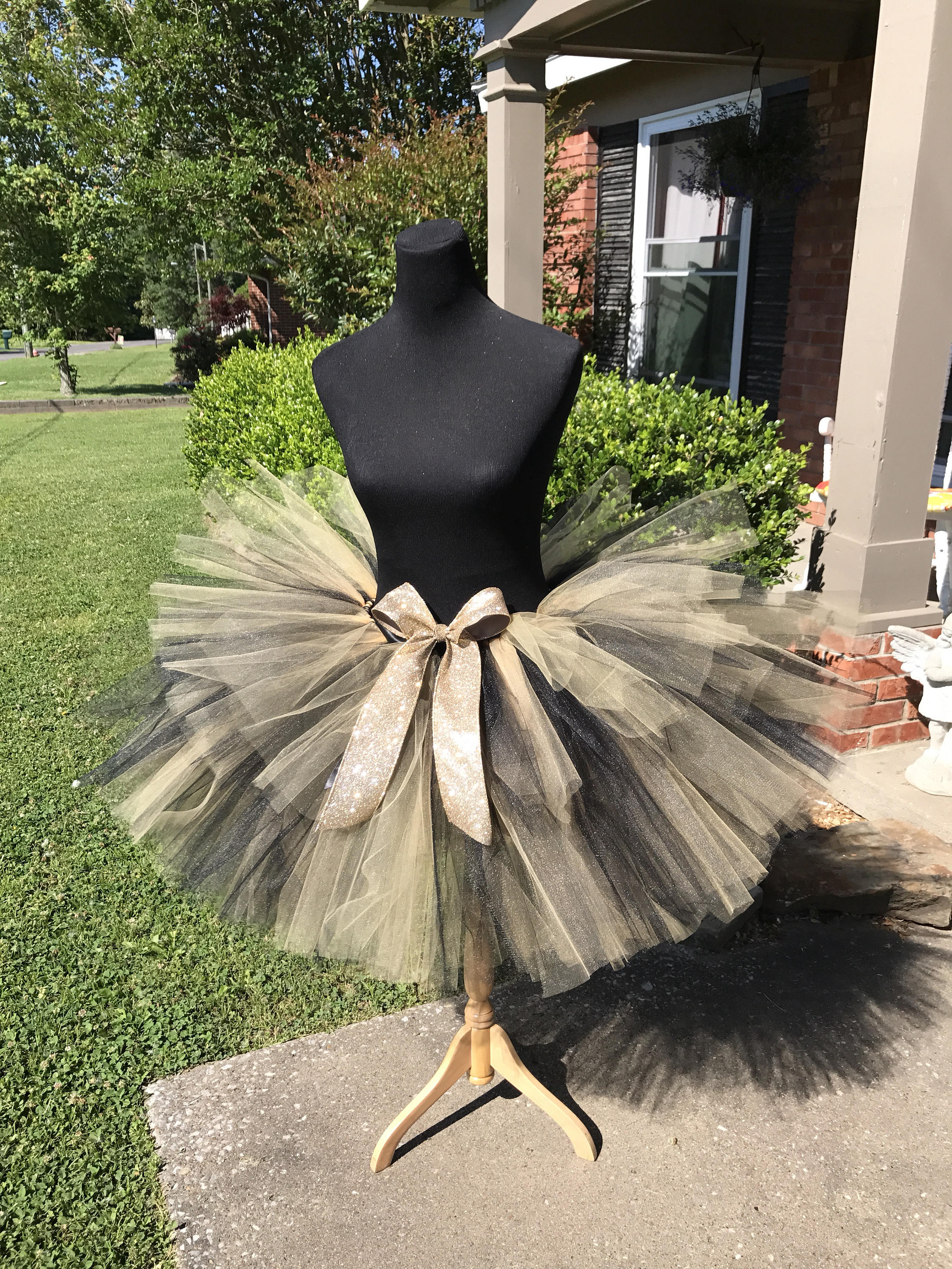 Black and gold tutu skirt online