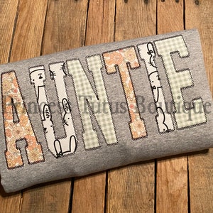 Personalized Auntie Appliqué Sweatshirt – Handmade Keepsake Gift