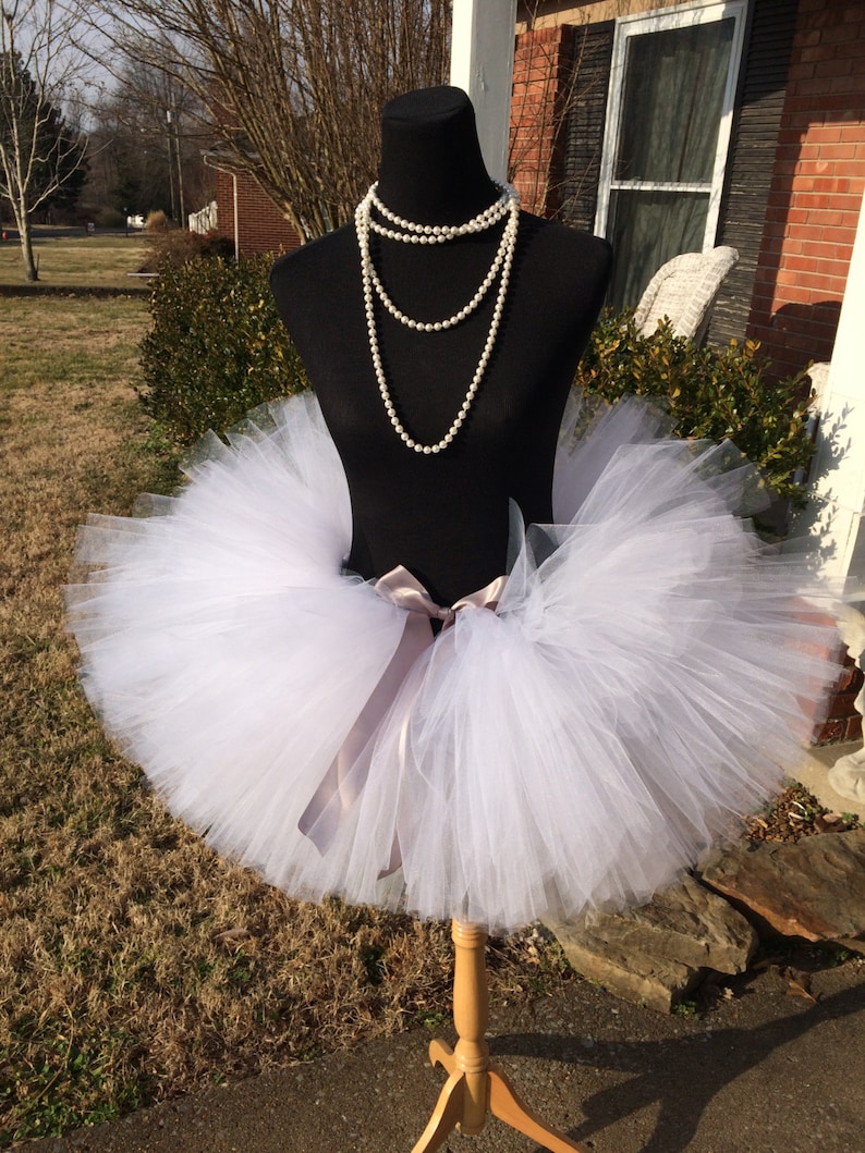 2t white tutu