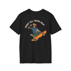 Skateboarder Graphic Tee, Vintage Style T-Shirt, Unisex Skate T-Shirt, Retro Skateboard Shirt, Cool Casual Wear, Gift for Skaters