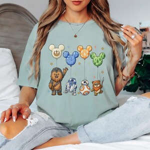 Retro Star Wars Character Shirt, Star Wars Disney Balloon Tee, Star Wars Shirt, Magic Kingdom Tee, Baby Yoda, Star Wars Disneyland Shirt bild 4